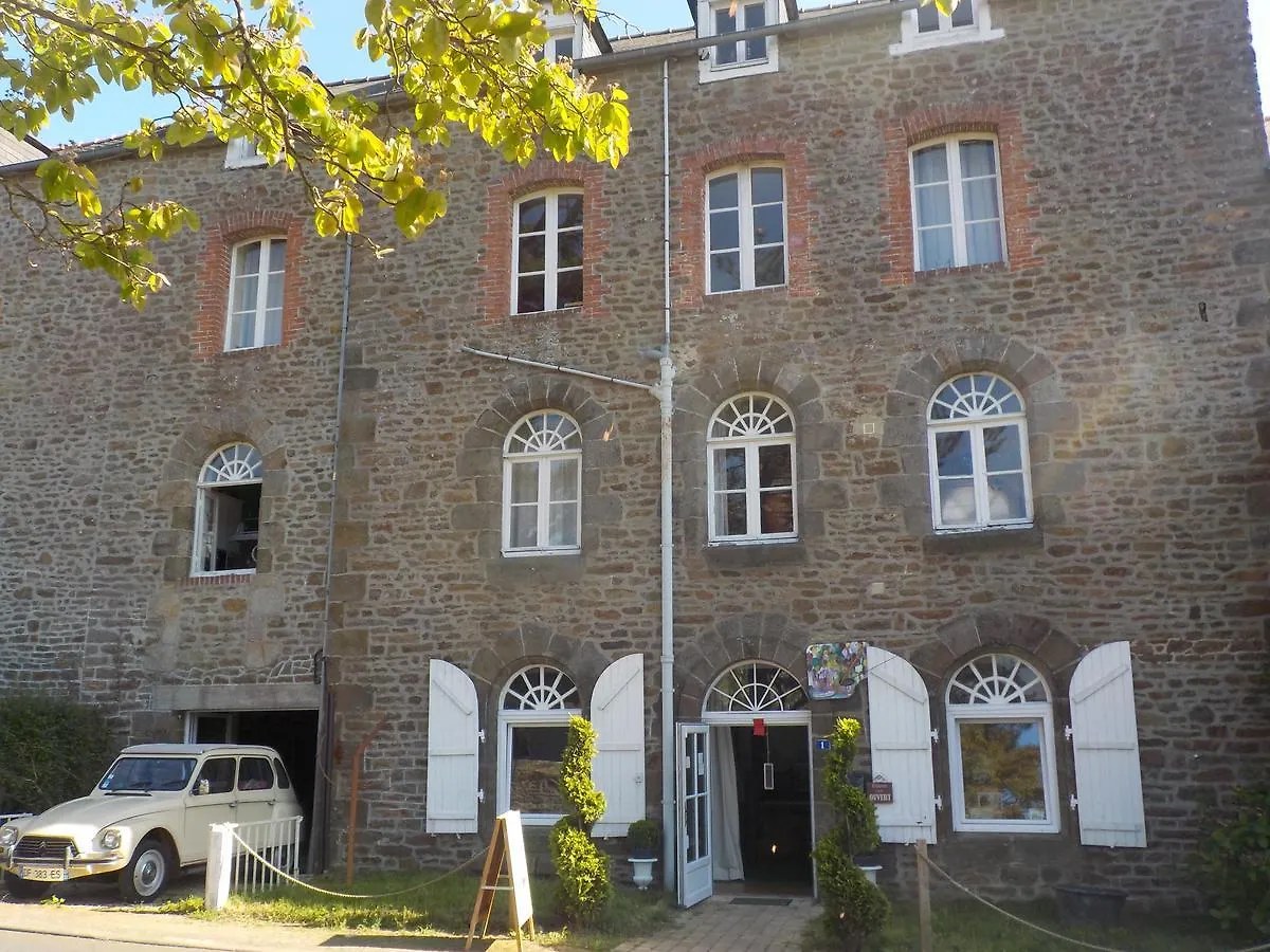 LanvallayLa Tocade Del Arte - Dinan住宿加早餐旅馆 0*, Lanvallay
