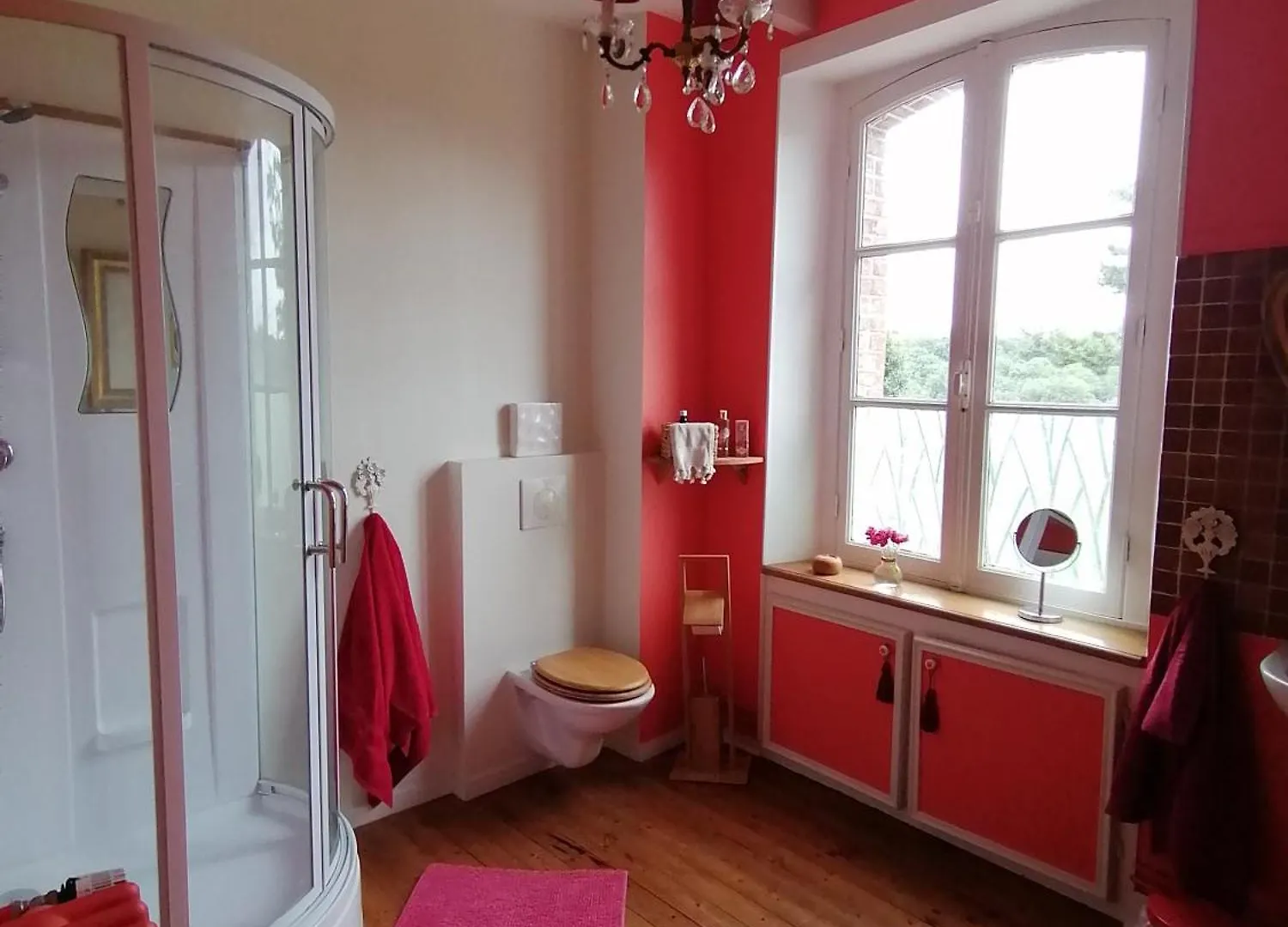 La Tocade Del Arte - Dinan Bed & Breakfast Lanvallay France
